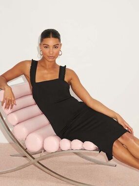LULU'S Persuasion Black Ruffled
Bodycon Midi Dress